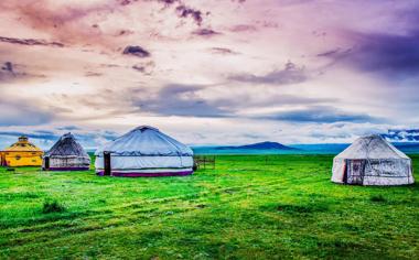 草原上的蒙古包图片自然风景桌面壁纸